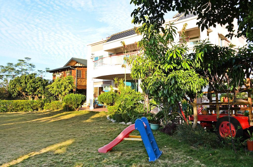 Taichung Xinshe Garden Life Homestay B&B Exterior photo