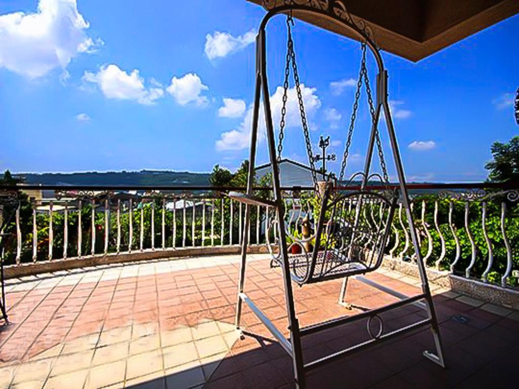 Taichung Xinshe Garden Life Homestay B&B Exterior photo